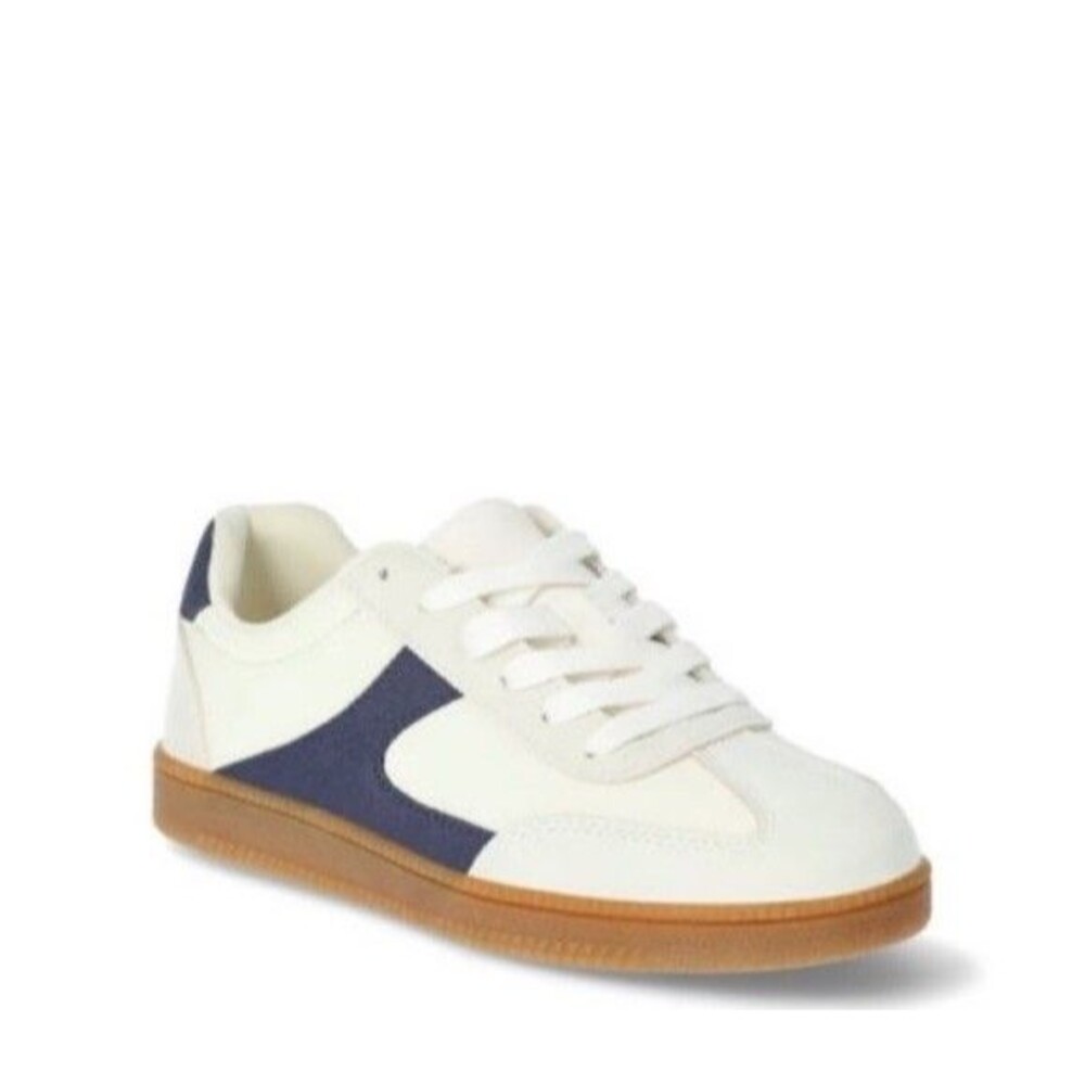 )No Boundaries Women's Lace Up Sport Sneakers